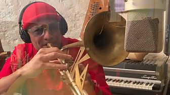 Song for Cheikh Tidianne Seck par Franck Nicolas